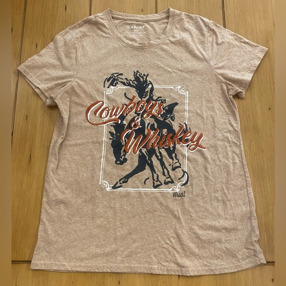 Ariat Women’s Cowboy Whiskey Graphic Tee size medium new without tags NWOT - Picture 1 of 6